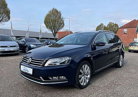 VW Passat Variant Volkswagen 2.0 TDI,Navi,TÜV Neu,AHK,PDC