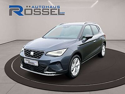 SEAT Arona FR 1.5 TSI DSG AHK NAVI SHZ RFK
