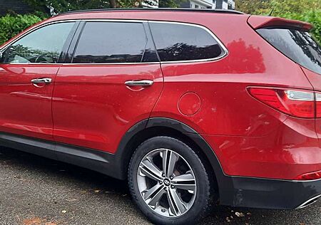 Hyundai Grand Santa Fe 2.2 CRDI 4WD Automatik Premium