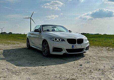 BMW 235 M235i Cabrio Sport-Aut.