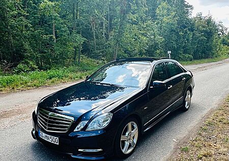 Mercedes-Benz E 500 BlueEFFICIENCY AMG Avantgarde