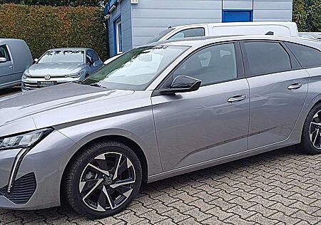 Peugeot 308 Allure EAT8-Klimaaut-Navi-Leder-Kamera-PDC-17"