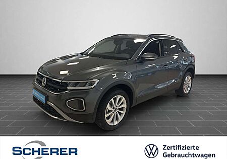 VW T-Roc Volkswagen 1.5 TSI Life ACT DSG NAVI SHZ 17" RearView