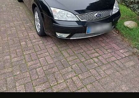 Ford Mondeo 2.0 Ghia