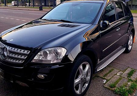 Mercedes-Benz ML 320 CDI 4Matic 7G-TRONIC