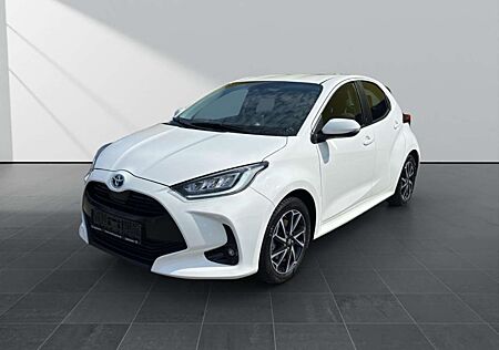 Toyota Yaris Hybrid Team D *Navi*LED*CarPlay*Smart-Key*