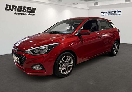 Hyundai i20 1.2 Advantage+CarPlay+DAB+Sitzheizung