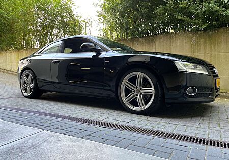 Audi A5 3.2 FSI quattro