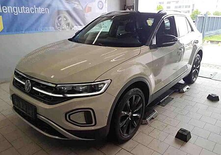 VW T-Roc Volkswagen Design Black Style*MATRIX*IQ*BEATS*AHK*