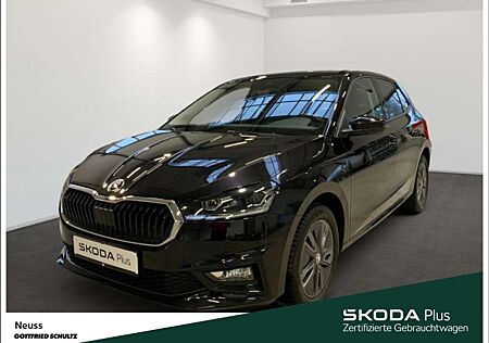Skoda Fabia SELECTION TSI DSG SITZHEIZUNG EINPARKHILFE LED SMA