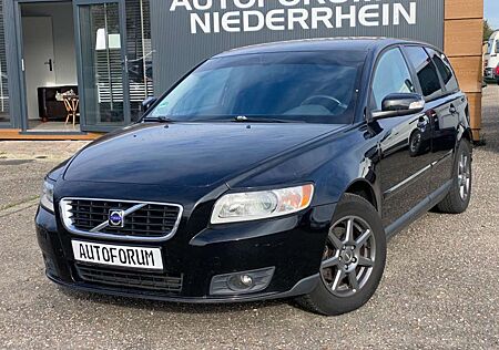 Volvo V50 Kombi 1.6 KLIMAAUTOMATIK* JAHRESREIFEN*