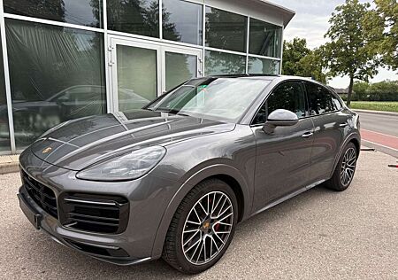 Porsche Cayenne Coupe GTS - P - Approved- 22 Zoll- ACC