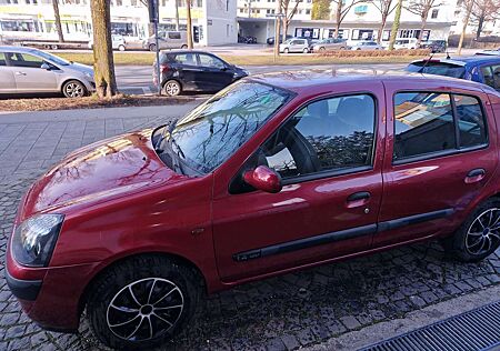 Renault Clio 1.4 16V Privilege