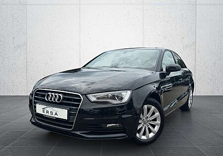 Audi A3 Limousine attraction*Navi*Xenon*Sitzheizung*PDC