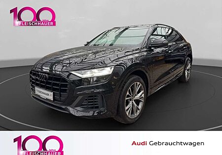 Audi Q8 55 TFSI e quattro Pano Navi RFK LED El. Heckklappe