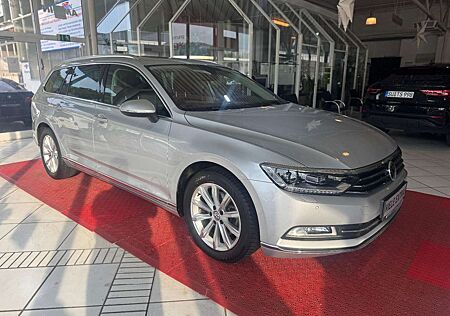 VW Passat Variant Volkswagen Highline+PANO+AHK+ALCANTARA+NAVI+