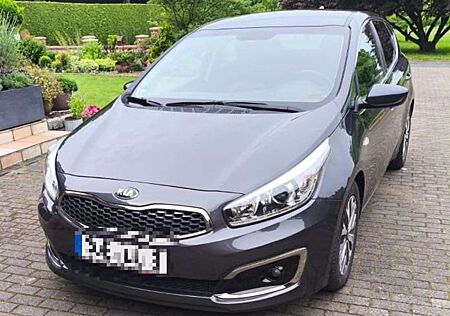 Kia Cee'd Ceed / Ceed 1.4 CVVT Dream-Team Edition