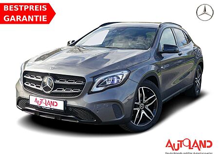 Mercedes-Benz GLA 220 4Matic Urban LED Navi ACC Totwinkel DAB