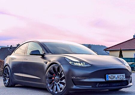 Tesla Model 3 PERFORMANCE*EINZELSTÜCK*MATT SCHWARZ*GARANTIE*MwSt