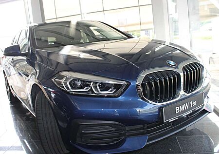 BMW 118 i Advantage