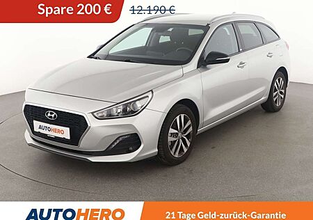 Hyundai i30 1.4 YES!*NAVI*TEMPO*CAM*PDC*SHZ*KLIMA*