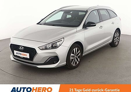 Hyundai i30 1.4 YES!*NAVI*TEMPO*CAM*PDC*SHZ*KLIMA*