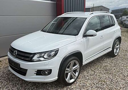 VW Tiguan Volkswagen R-Line,Cup,Navi,Bi-Xenon,Kamera,AHK,19-Zoll,4Motio