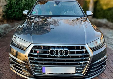 Audi SQ7 4.0 TDI quattro tiptronic