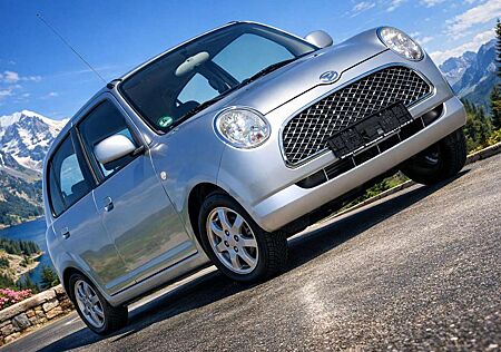Daihatsu Trevis 2.Hand. 30738 km. Klima. Allwetterreifen!