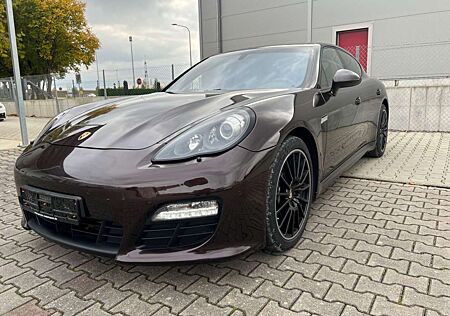 Porsche Panamera 4 LUFT*ACC*BOSE*4xSHZ*SPORT DESIGN*DE