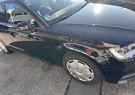 Audi A3 attraction Sehr Sparsam 3,8L Tüv/Inspektion Neu