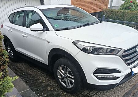 Hyundai Tucson blue 1.7 CRDi 2WDClassic
