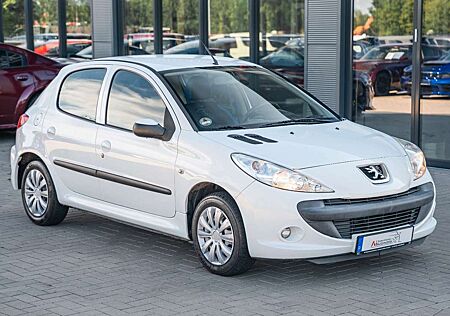 Peugeot 206 + Urban Move