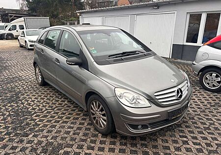 Mercedes-Benz B 180 CDI (245.207) - B180, Klima