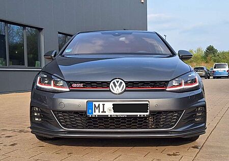 VW Golf GTI Volkswagen (BlueMotion Technology) DSG Performance