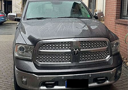 Dodge RAM 1500 Laramie V8 HEMI Crew Cab LPG