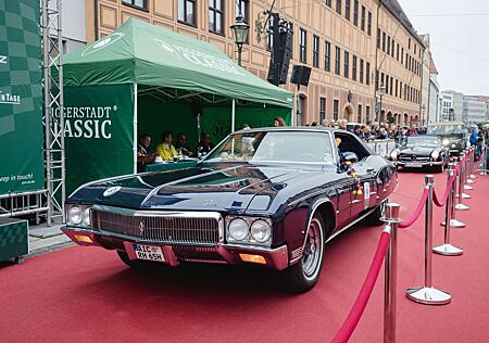 Buick Riviera Special