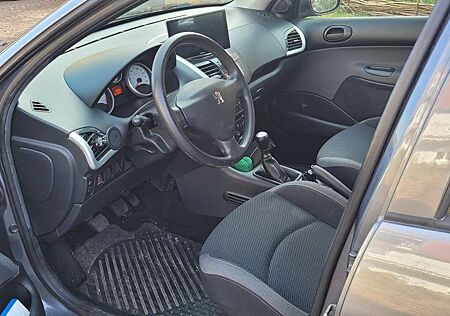 Peugeot 206 5-Türer 75