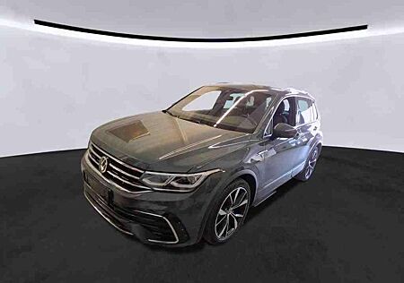 VW Tiguan Volkswagen DSG 2.0 TDI R-Line 4M. ACC PANO MATRIX