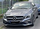 Mercedes-Benz CLA 180 7G-DCT Urban