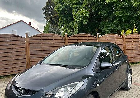 Mazda 2 1.5 8-Fach Bereift