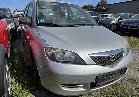 Mazda 2 1.4l Active EURO-4 SERVO VOLL-FAHRBEREIT