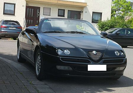 Alfa Romeo Spider +2.0+16V+Twin+Spark