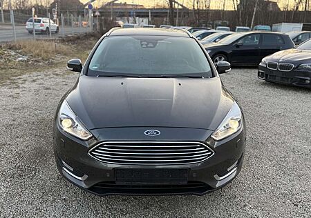 Ford Focus Turnier 1.5 EcoBoost Business Edition,Navi+AHK,