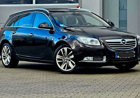 Opel Insignia 2.0 CDTI Sports Tourer Automatik Sport