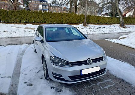 VW Golf Volkswagen 1.6 TDI BlueMotion Technology DSG Trendline