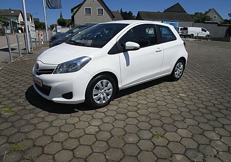 Toyota Yaris 1.0 VVT-i Life