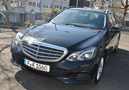 Mercedes-Benz E 220 E-Klasse T-Modell Diesel T BlueTEC Elegance
