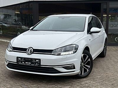 Volkswagen Golf VII Lim. Join Sonderm. NAVI KAM AHK STDHEIZ