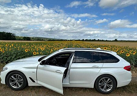 BMW 525d 525 Touring Aut. Luxury Line - Neue TÜV und Serv